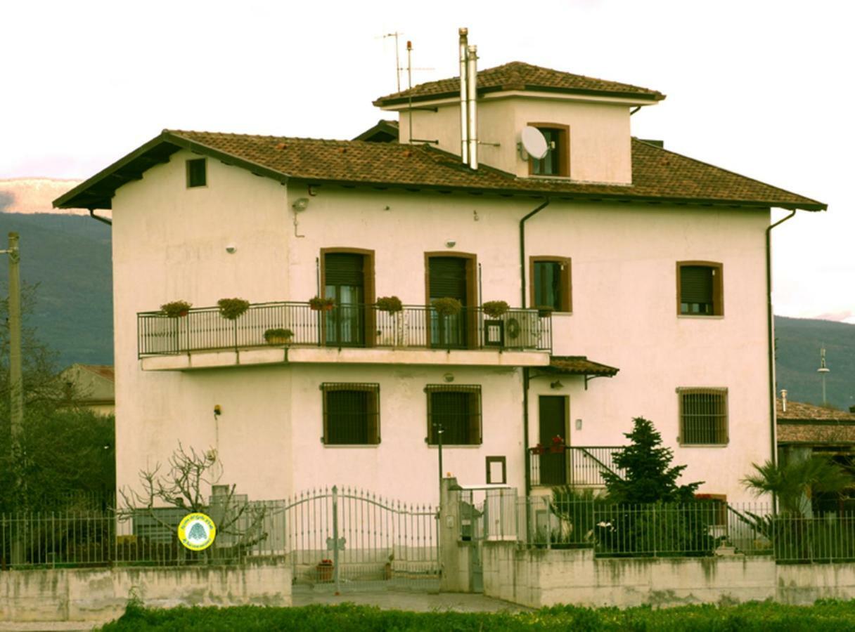 La Casa Del Gelso Fiorito Apartment Еболи Екстериор снимка
